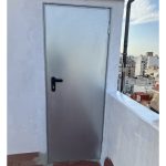 Puerta Galvanizada de Trastero Lisa