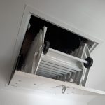 Escalera Escamoteable LX Lacada Metálica Altura 300cm